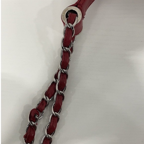 🌟 Authentic 🌟 CHANEL Red Quilted Women's Bag - Picture 12 of 16